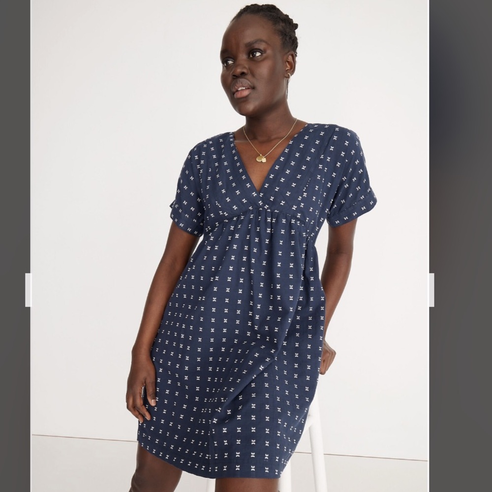 Madewell V-Neck Dolman-Sleeve Mini Dress in Textured Dot M - Picture 5 of 14